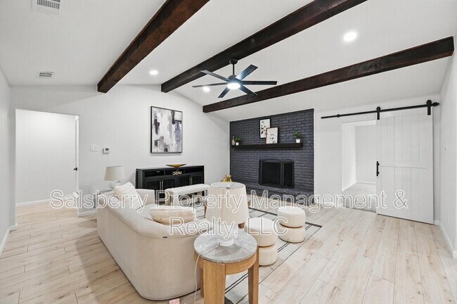Building Photo - 406 Rickey Canyon Ave