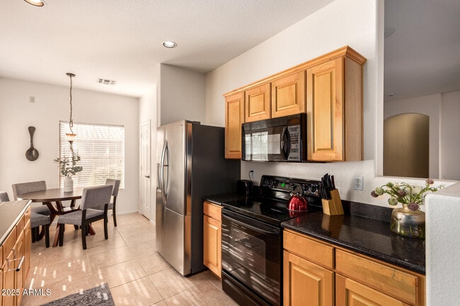 Building Photo - 6425 S Kimberlee Way