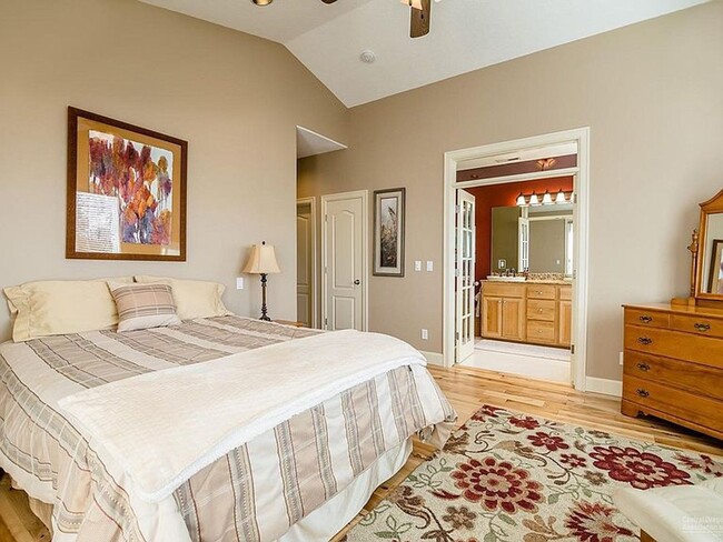 Building Photo - Must see one level home in NW Bend