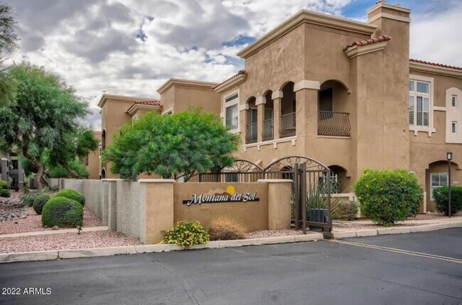 Building Photo - Furnished Scottsdale Condo w/2 car garage