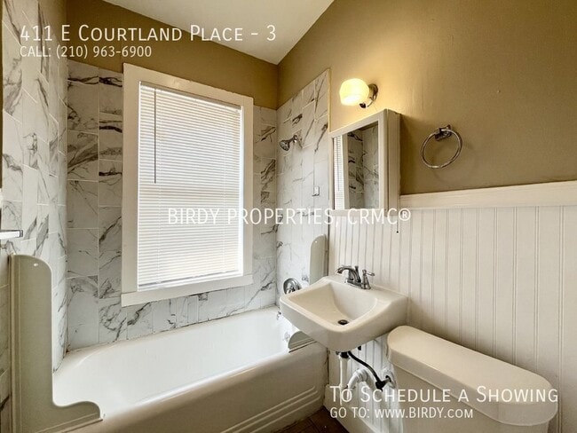 Building Photo - 411 E Courtland Pl