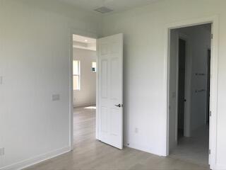 Building Photo - 9231 SW Pepoli Way