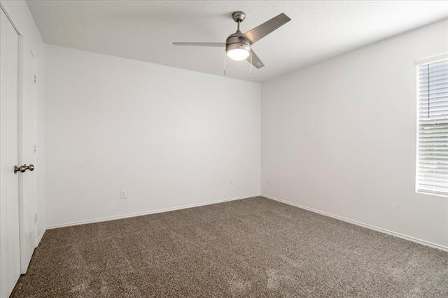 Building Photo - 2217 Bradford Pear Dr