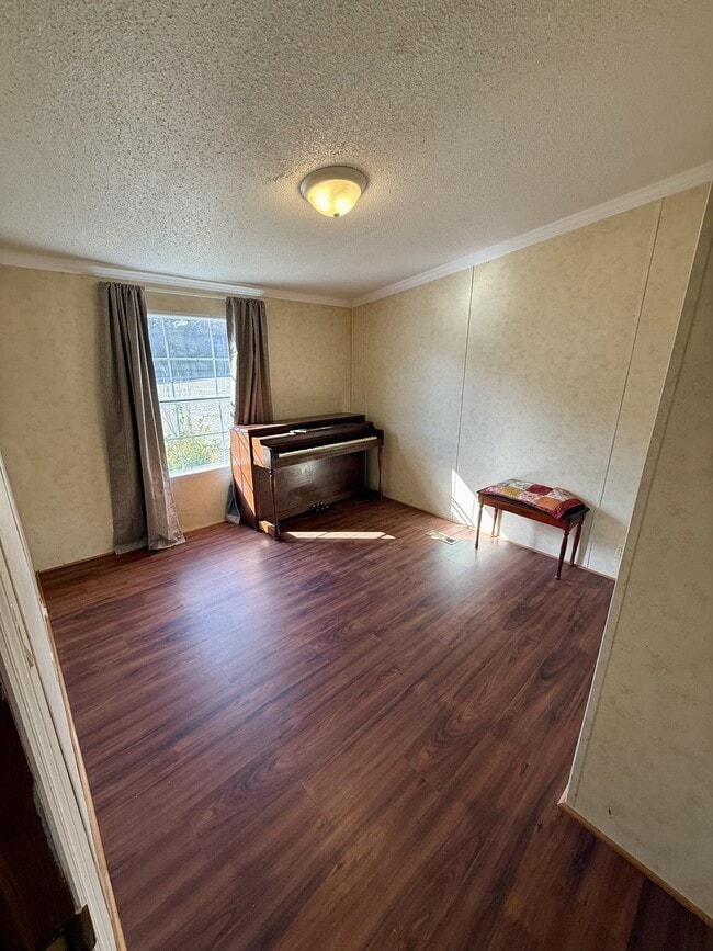 Building Photo - 258 Long Boys Trail