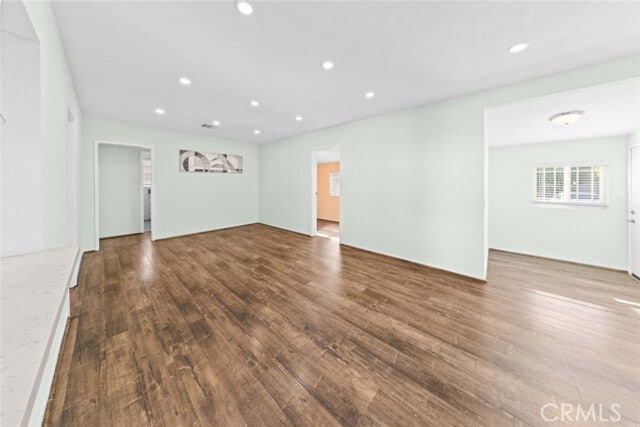 Building Photo - 10717 Cantara St