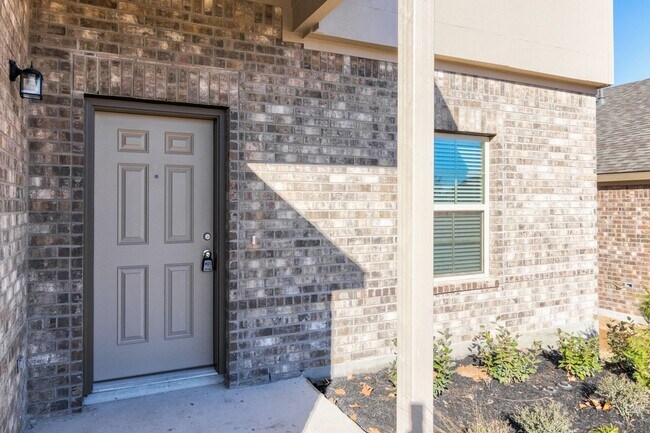 Building Photo - WESTPOINTE AT FRONTERRA