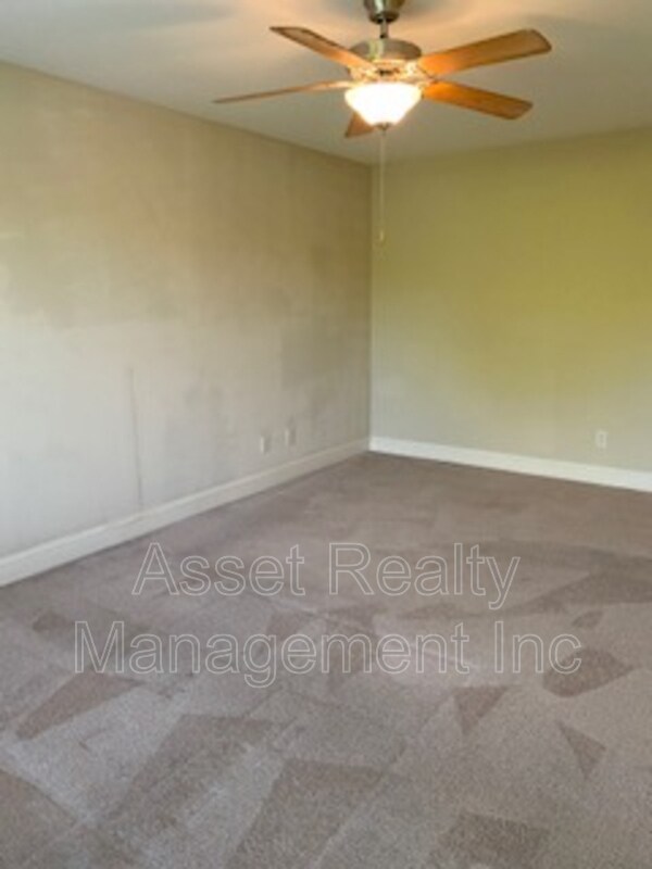 Building Photo - 4730 Forest Landing Way