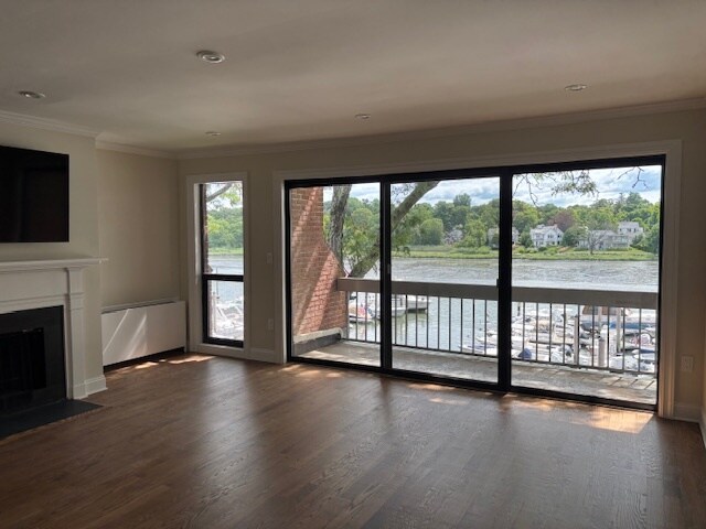 Living Room - 15 River Rd