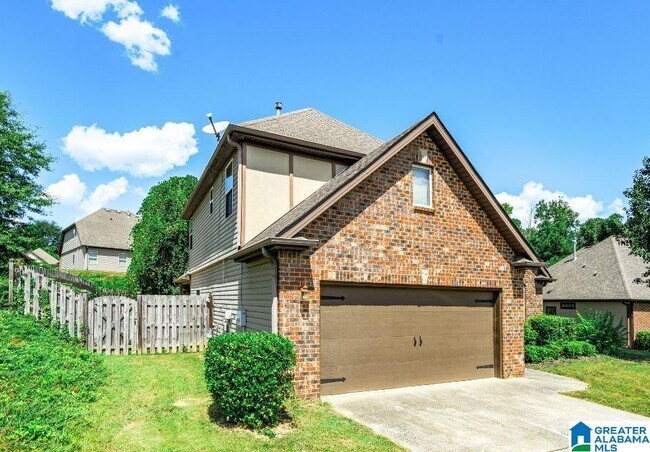 Building Photo - 315 Polo Ct