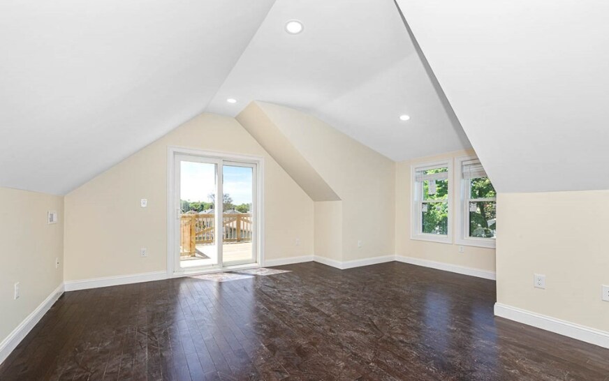 Building Photo - 85 Fern Rd