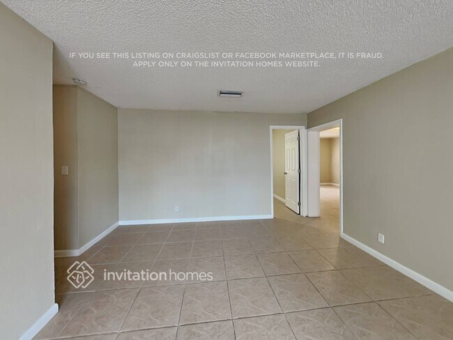 Building Photo - 328 SW 80th Terrace