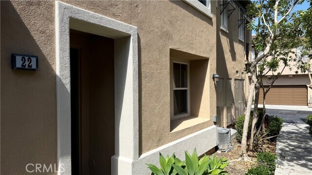 Building Photo - 22 Via Villena