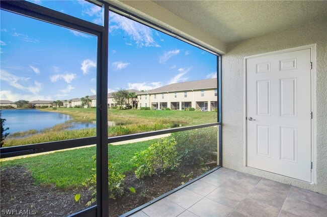 Building Photo - 9089 Gervais Cir