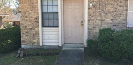 Building Photo - 1009 Sybil Dr