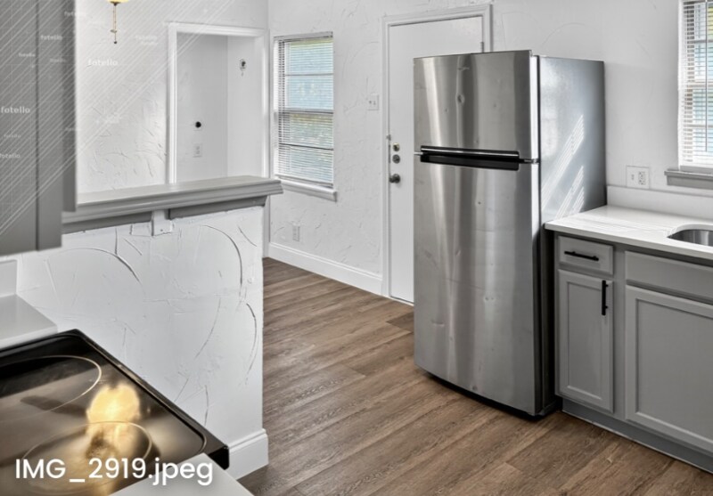 Building Photo - 4524 Utah Ave