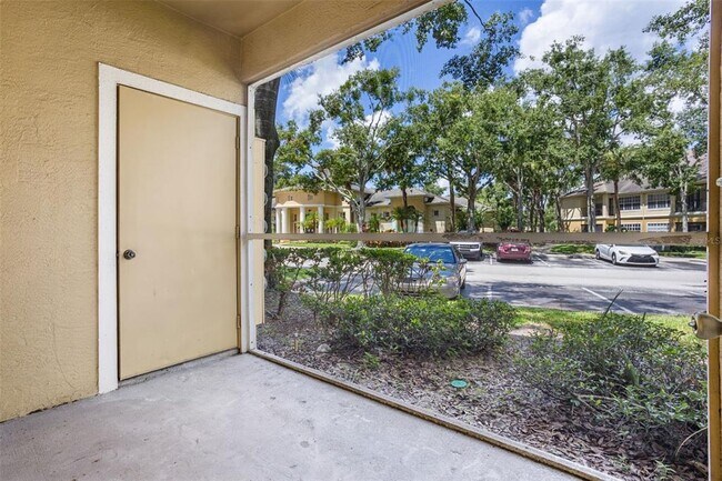 Building Photo - 2528 Robert Trent Jones Dr