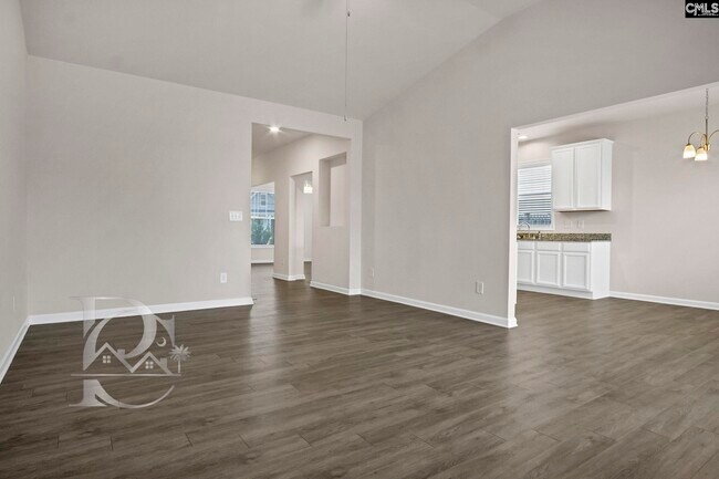 Building Photo - 807 Spring Cress Dr