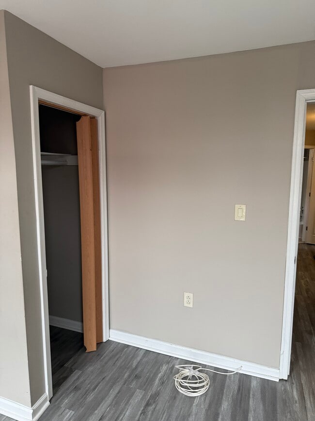 Building Photo - 2429 N Bouvier St