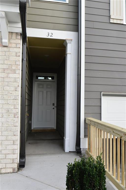 Building Photo - 32 Berryville Dr