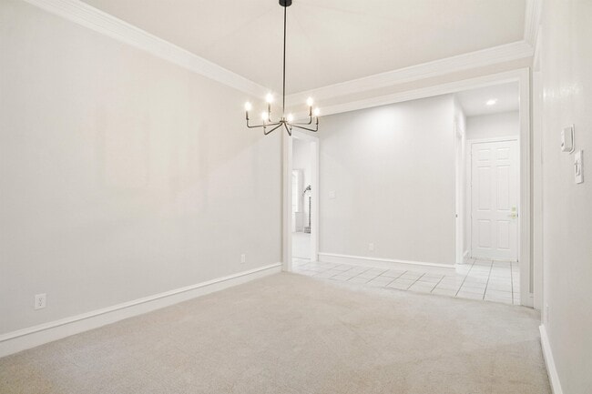 Building Photo - 1917 Cresson Dr