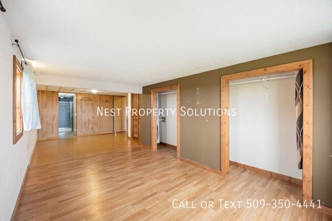 Building Photo - 16388 Rd I NE