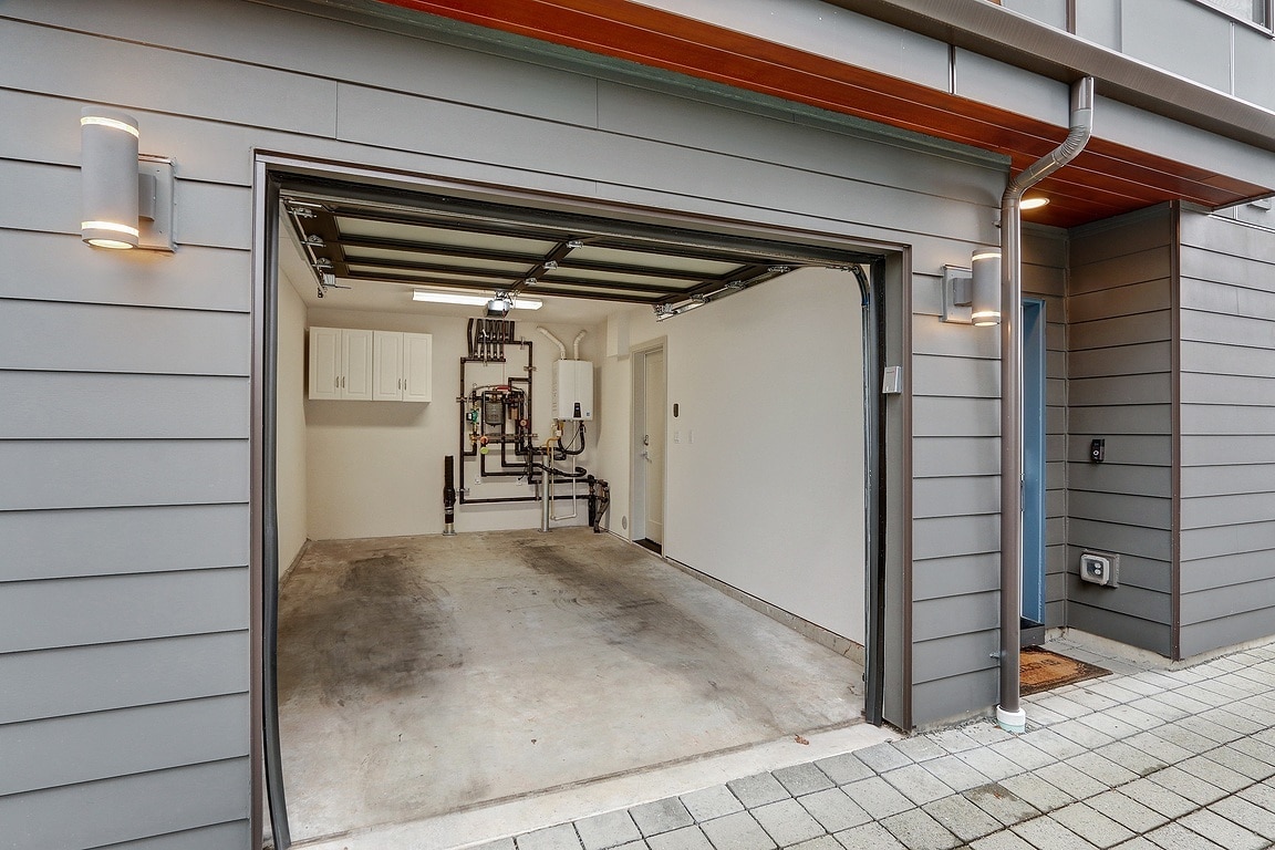 Building Photo - 2218 NW 64th St