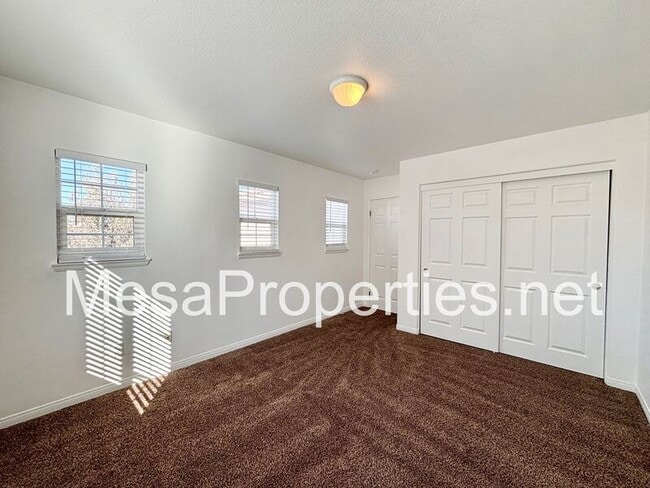 Building Photo - 12425 Deborah Pl