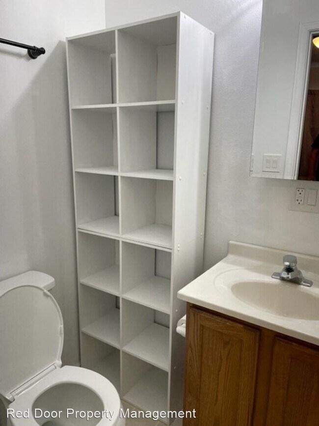 Building Photo - 2 br, 2 bath House - 1117 14th St. S Apt 2