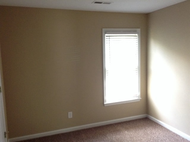Building Photo - 4905 Heritage Woods Ct