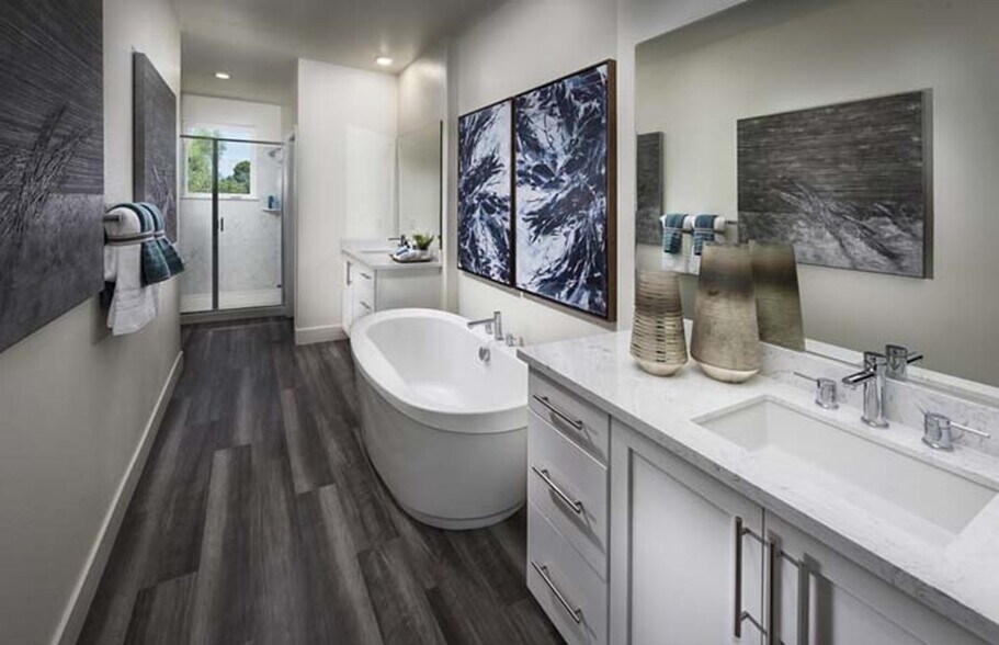 Building Photo - 981 41st St