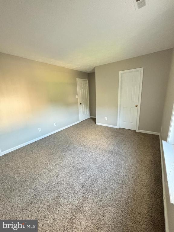 Building Photo - 110 Raquel Ct