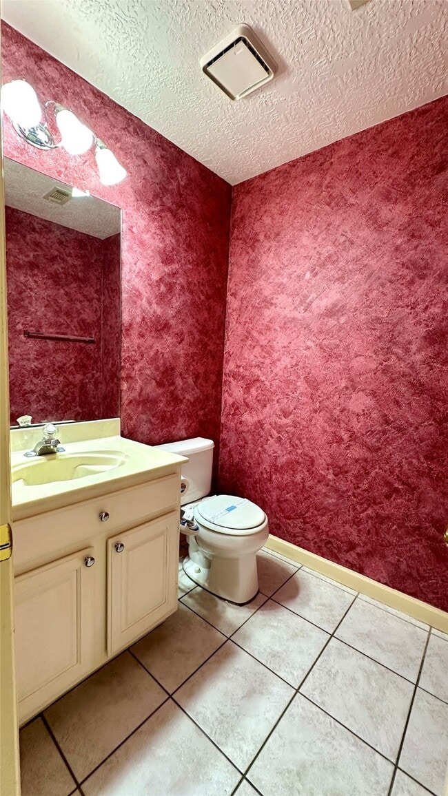 Building Photo - 6918 Springcrest Ct