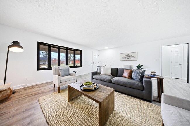 Building Photo - 103 Valleyview Dr