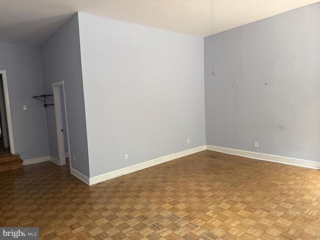 Building Photo - 2519 Brown St