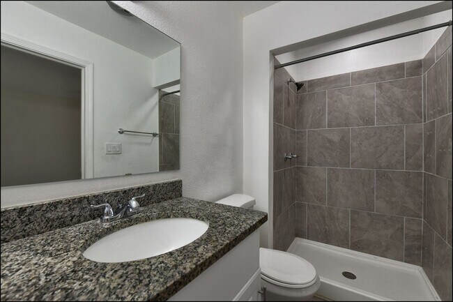 Building Photo - Pending