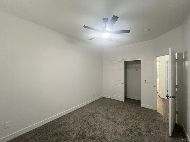 Building Photo - 2470 sq ft, remodeled single story, hard to find 5 bed, 2.5 bath, 2 car garage in guard gated Sta...