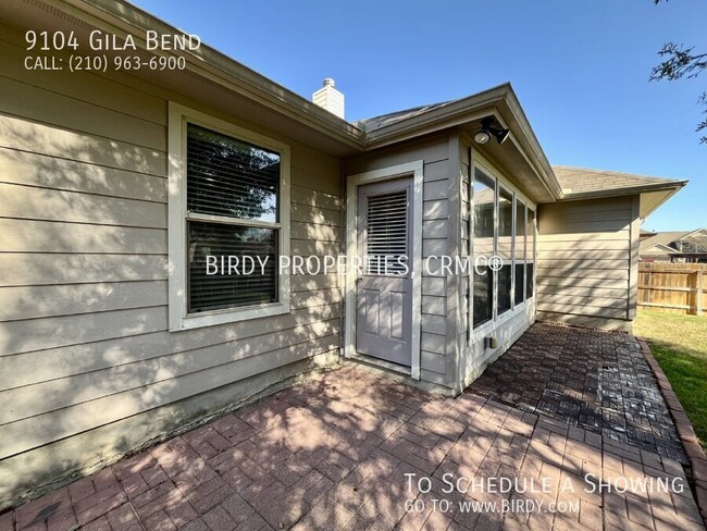 Building Photo - "Charming 3-Bed, 2-Bath Retreat with 1892 ...