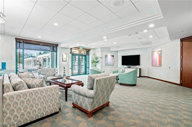 Building Photo - 7515 Pelican Bay Blvd