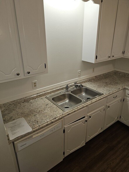 Building Photo - 117 McMurray Cir