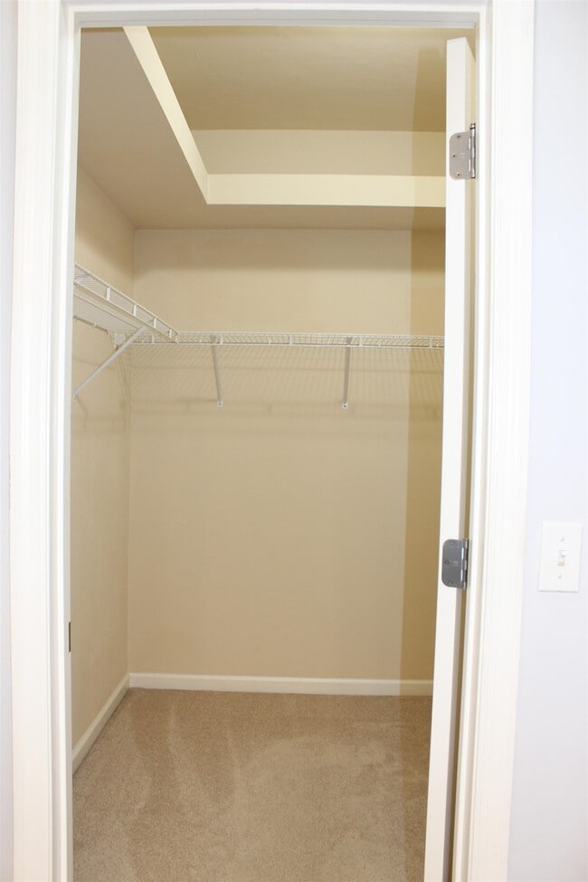 Building Photo - 682 Brooke Hampton Dr