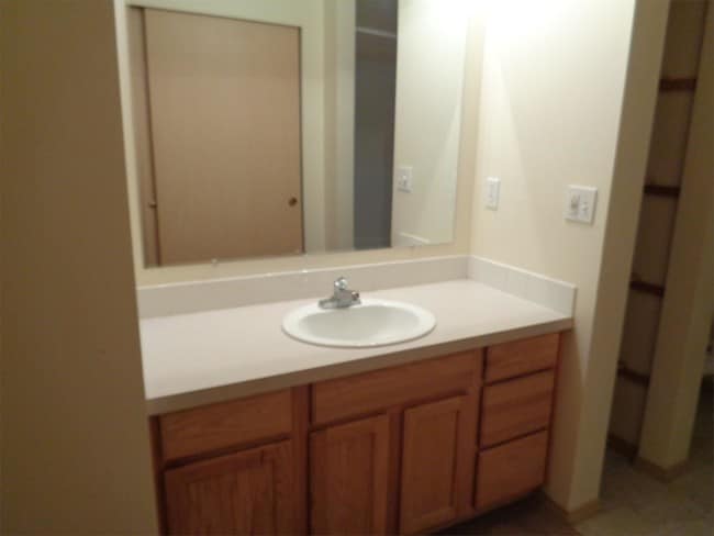 Building Photo - 2409 Farrell Dr