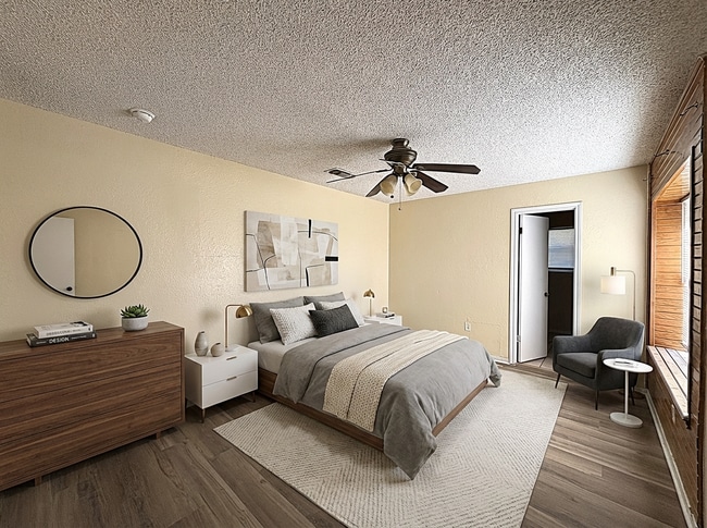 Building Photo - 2309 Whitney Dr