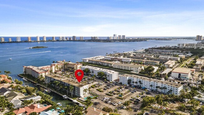 Building Photo - 109 Paradise Harbour Blvd