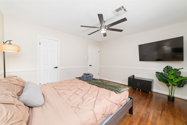 Building Photo - 5727 Capello Dr