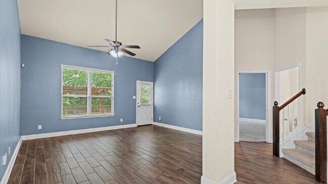 Building Photo - Spacious 4-Bedroom Home with a Backyard Oasis!