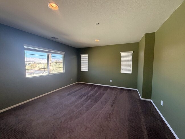 Building Photo - 206 Paseo Gusto