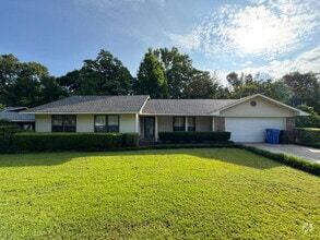 Building Photo - FOR RENT in Dothan , AL!!