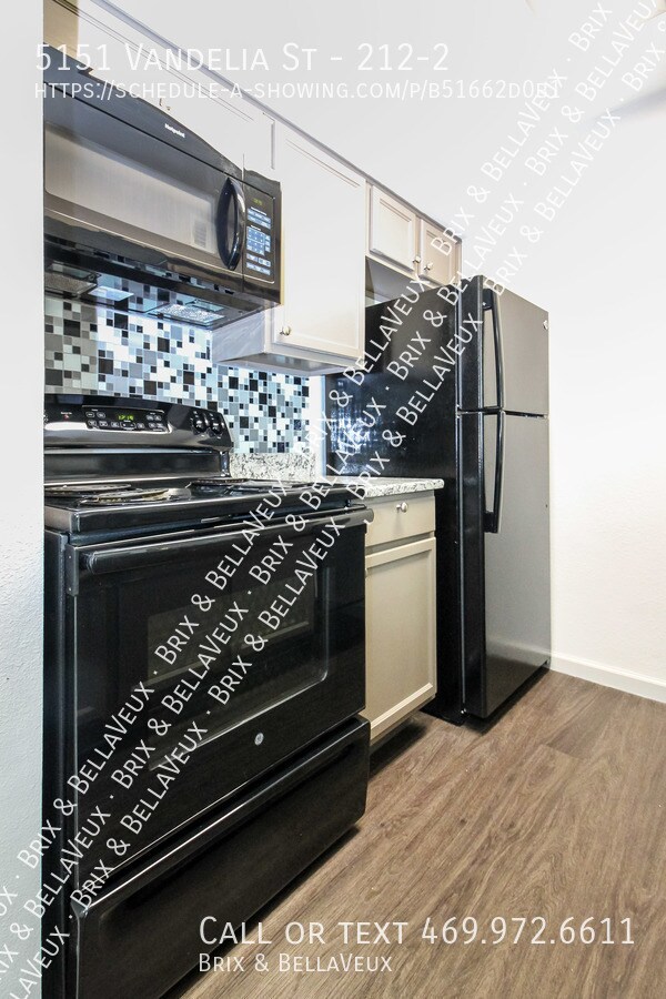 Brix Efficiency in an AwardWinning Commu... 5151 Vandelia St Dallas