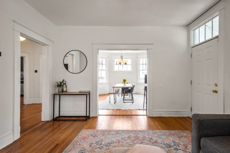 Building Photo - 2928 Hawthorne Ave