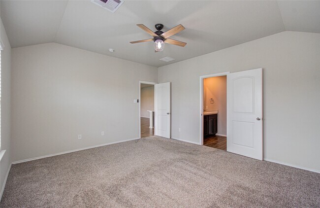 Building Photo - 20835 Medford Landing Ln